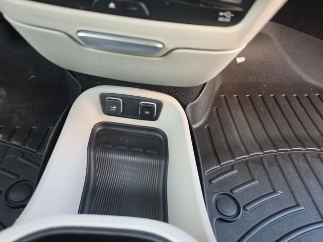 2018 Chrysler Pacifica in Wadena, MN 56482 - 18133187 38