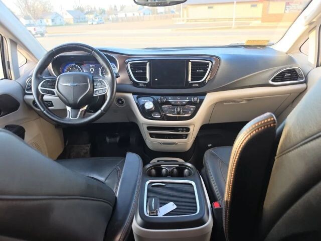 2018 Chrysler Pacifica in Wadena, MN 56482 - 18133187 31