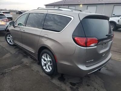 2018 Chrysler Pacifica in Wadena, MN 56482 - 18133187 4