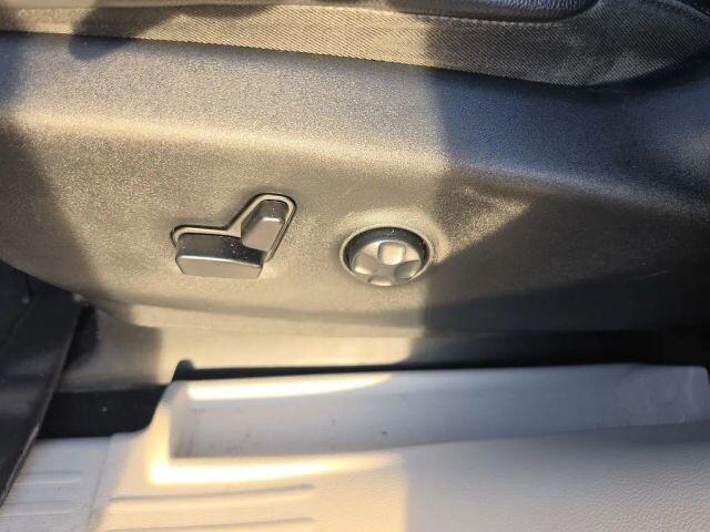 2018 Chrysler Pacifica in Wadena, MN 56482 - 18133187 42