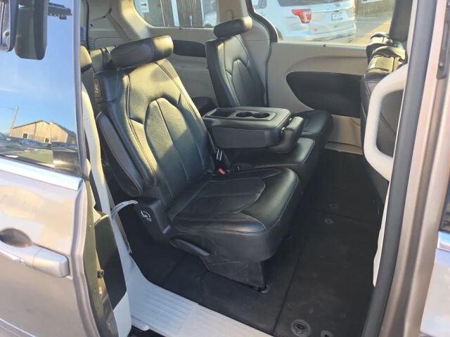2018 Chrysler Pacifica in Wadena, MN 56482 - 18133187 26
