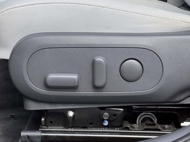 2025 Hyundai Kona in Winchester, VA 22602 - 18133189 26