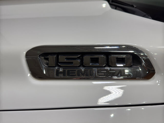 2022 RAM 1500 in Burlington, WI 53105 - 18133196 10
