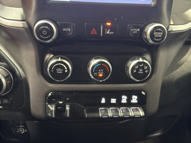 2022 RAM 1500 in Burlington, WI 53105 - 18133196 28