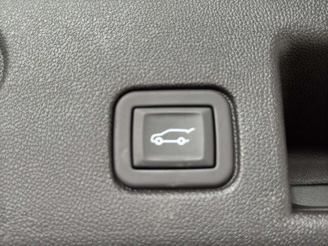 2024 Chevrolet Equinox in Burlington, WI 53105 - 18133198 34