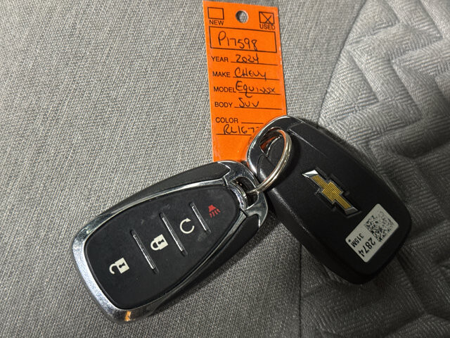 2024 Chevrolet Equinox in Burlington, WI 53105 - 18133199 38