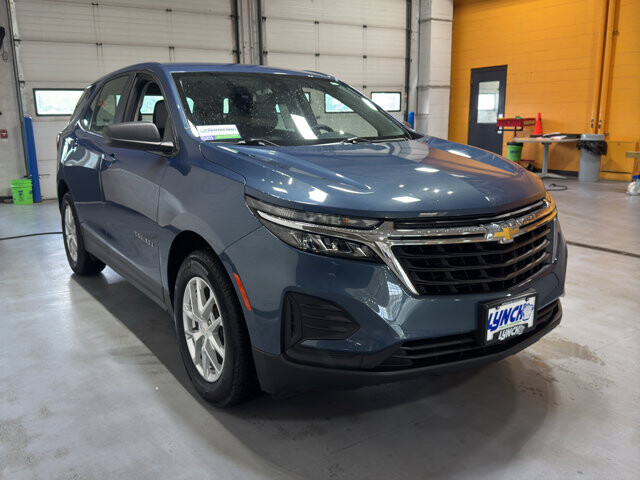 2024 Chevrolet Equinox in Burlington, WI 53105 - 18133199 7