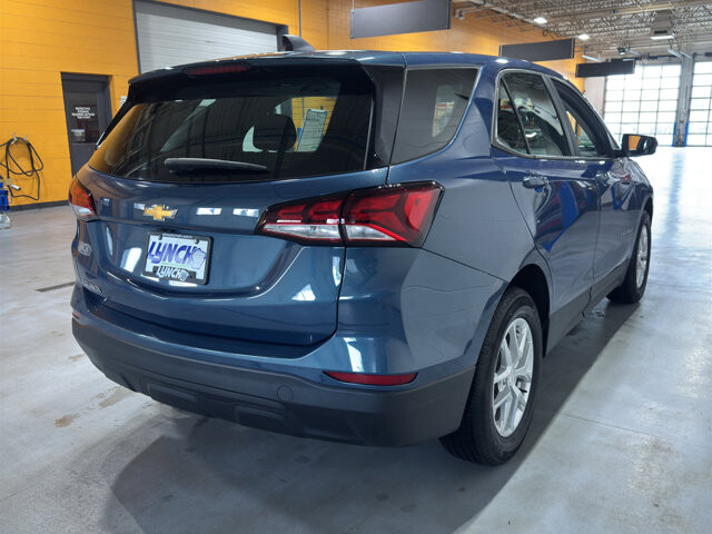 2024 Chevrolet Equinox in Burlington, WI 53105 - 18133199 5