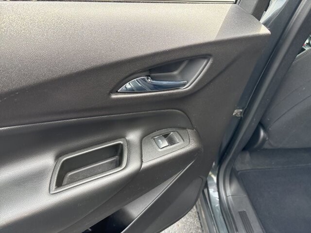 2018 Chevrolet Equinox in Marysville, OH 43040 - 18133201 31