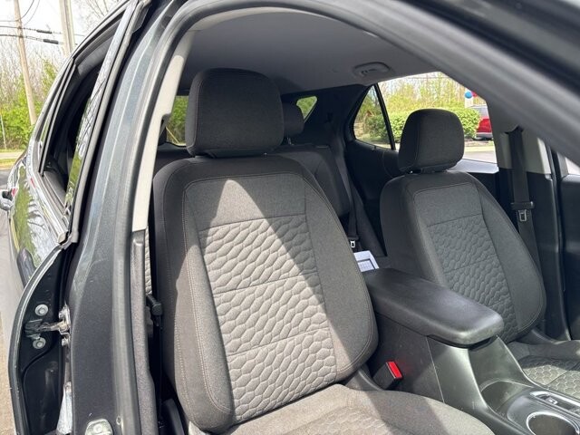 2018 Chevrolet Equinox in Marysville, OH 43040 - 18133201 43