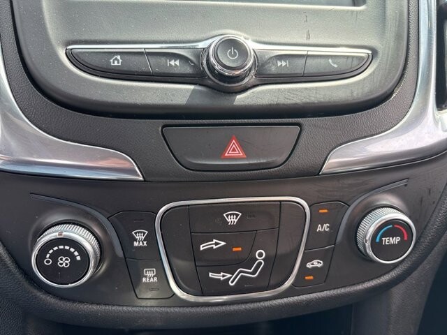 2018 Chevrolet Equinox in Marysville, OH 43040 - 18133201 26