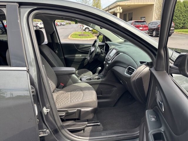 2018 Chevrolet Equinox in Marysville, OH 43040 - 18133201 42