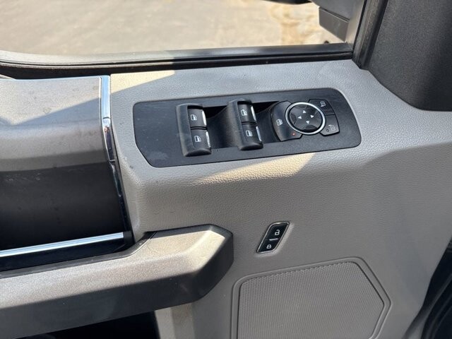 2015 Ford F150 in Marysville, OH 43040 - 18133202 15