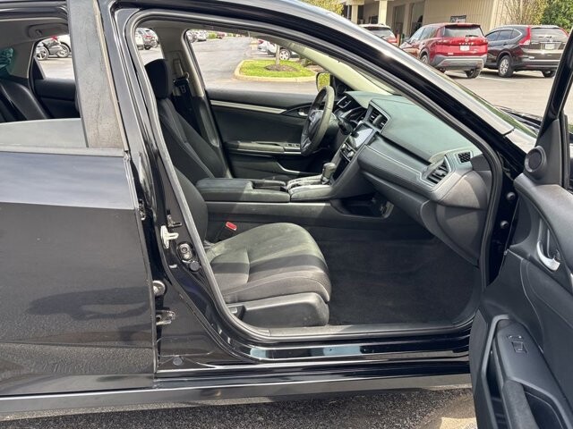 2018 Honda Civic in Marysville, OH 43040 - 18133203 37
