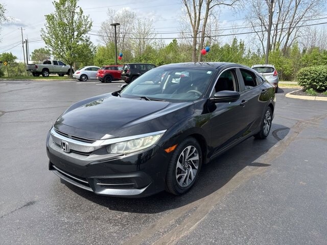 2018 Honda Civic in Marysville, OH 43040 - 18133203 3