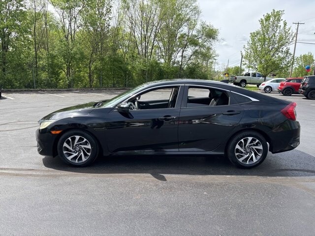 2018 Honda Civic in Marysville, OH 43040 - 18133203 4