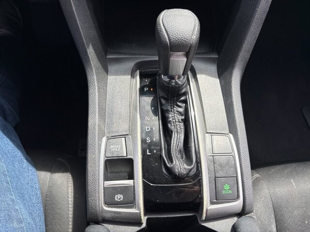 2018 Honda Civic in Marysville, OH 43040 - 18133203 26