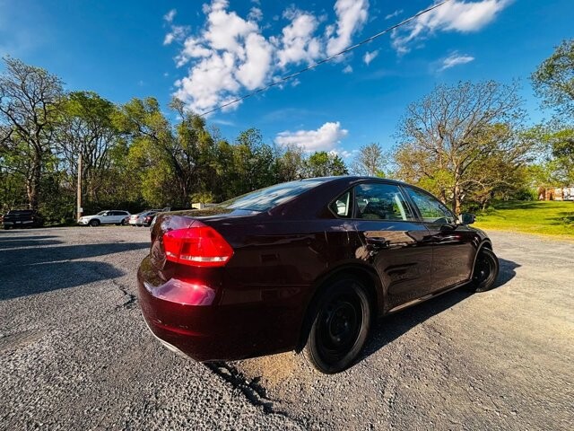 2013 Volkswagen Passat in Harrisonburg, VA 22801 - 18133204 3
