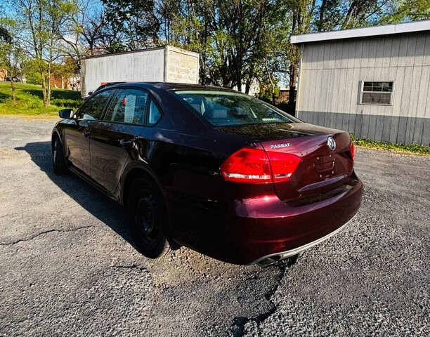 2013 Volkswagen Passat in Harrisonburg, VA 22801 - 18133204 4