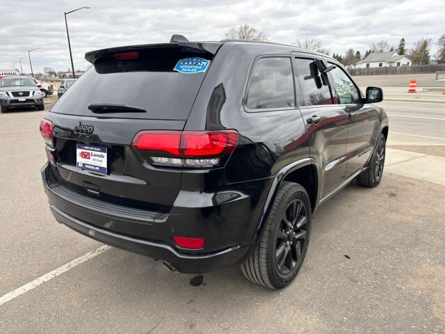 2018 Jeep Grand Cherokee in Wadena, MN 56482 - 18133209 4