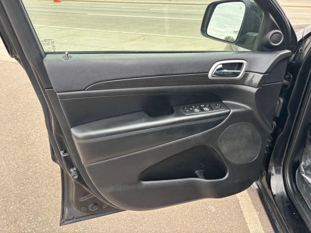 2018 Jeep Grand Cherokee in Wadena, MN 56482 - 18133209 9