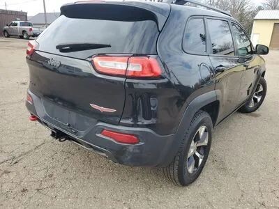 2014 Jeep Cherokee in Wadena, MN 56482 - 18133211 3
