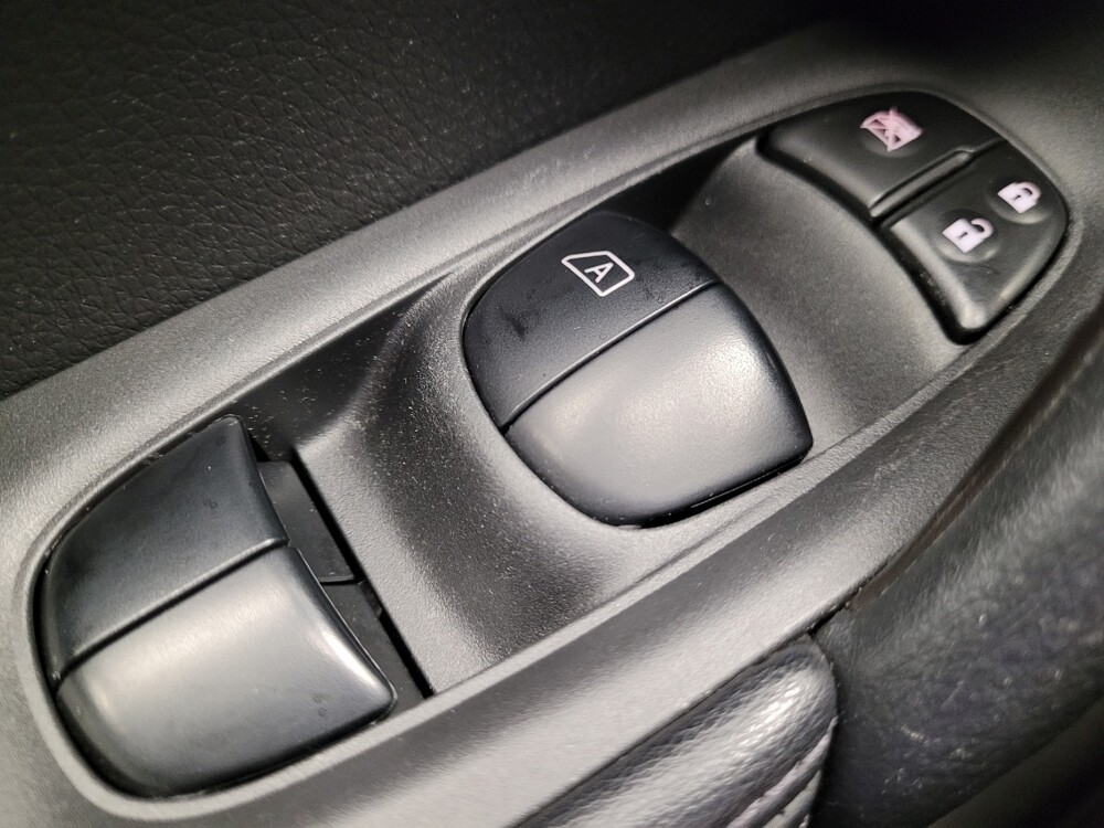 2019 Nissan Rogue in Torrance, CA 90504 - 18133214 27