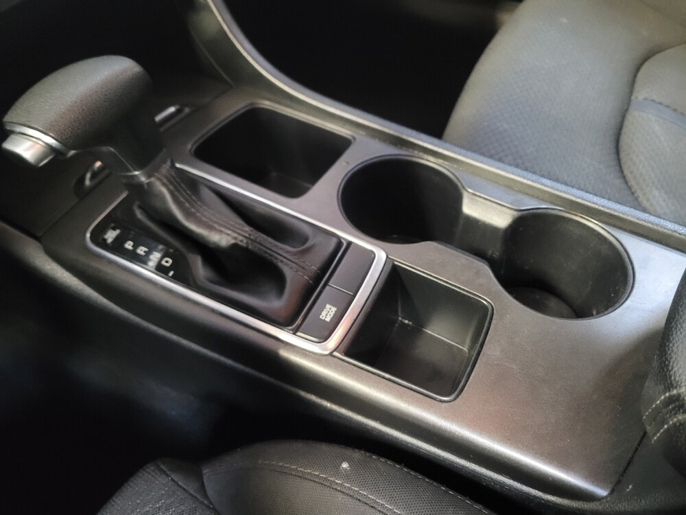 2018 Kia Optima in Montclair, CA 91763 - 18133215 26