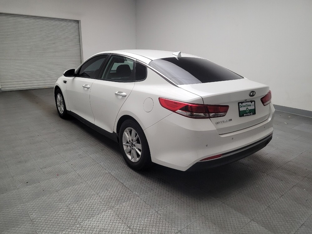 2018 Kia Optima in Montclair, CA 91763 - 18133215 5