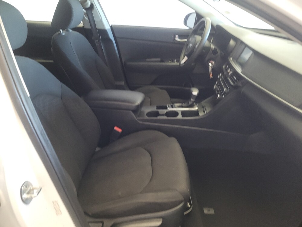 2018 Kia Optima in Montclair, CA 91763 - 18133215 21