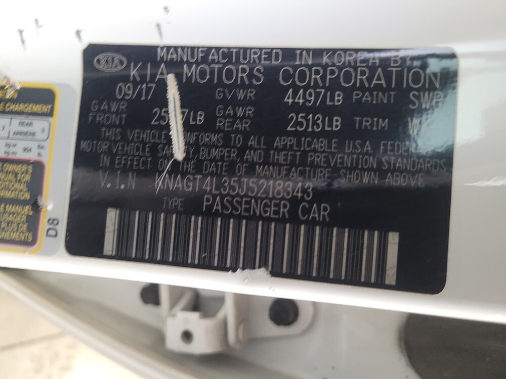 2018 Kia Optima in Montclair, CA 91763 - 18133215 33