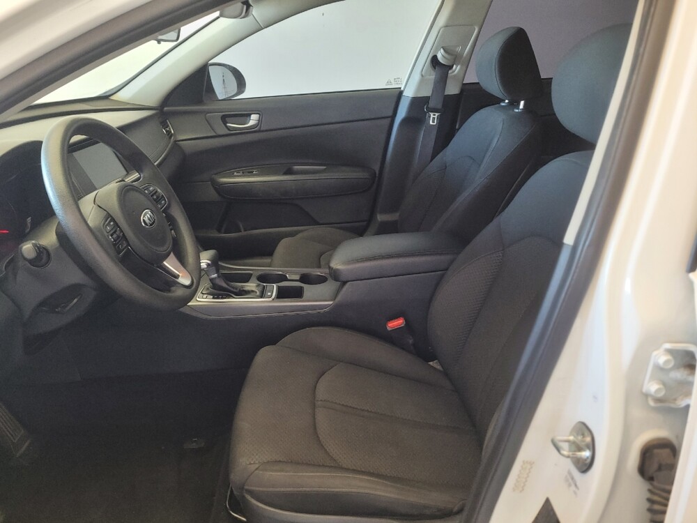 2018 Kia Optima in Montclair, CA 91763 - 18133215 17
