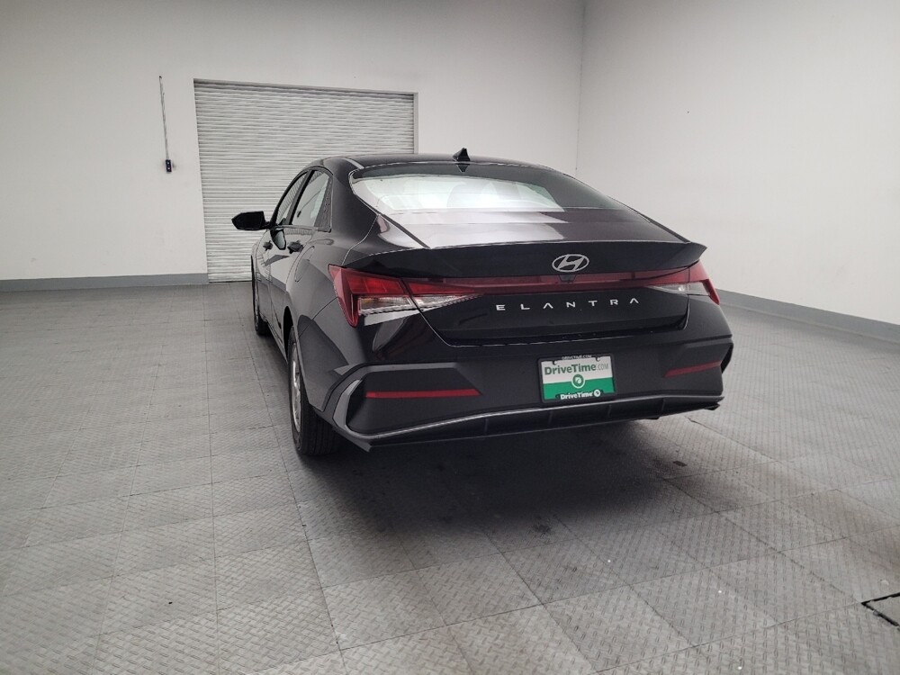 2025 Hyundai Elantra in Torrance, CA 90504 - 18133217 6