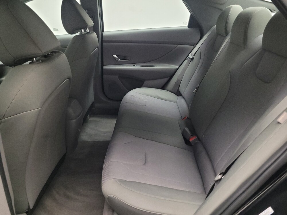 2025 Hyundai Elantra in Torrance, CA 90504 - 18133217 18