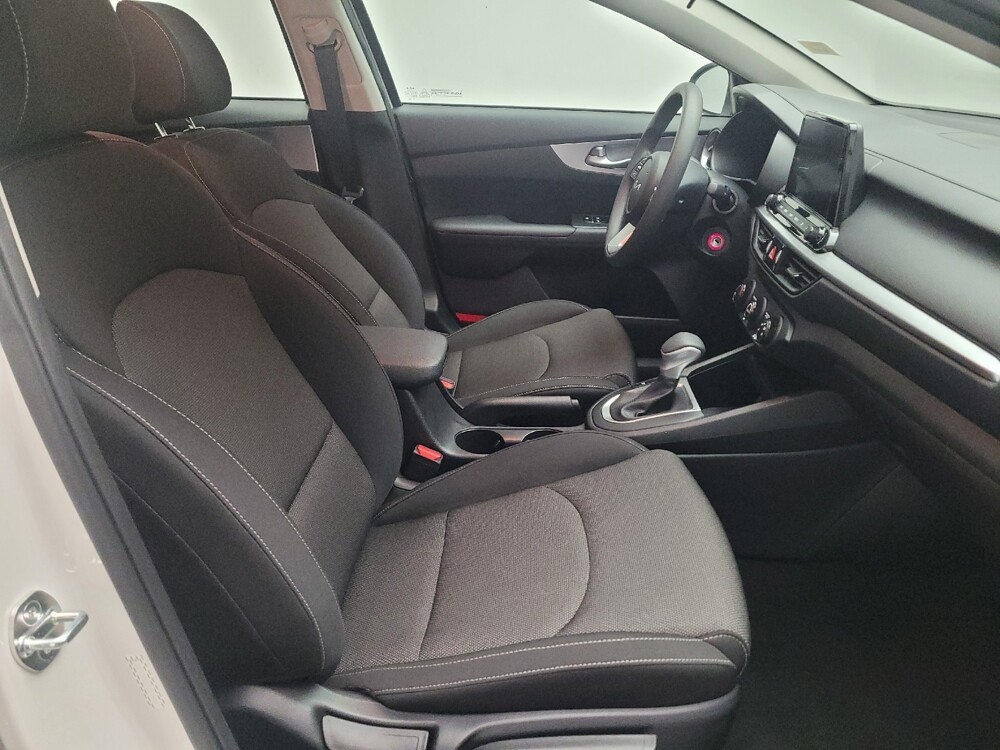 2023 Kia Forte in Sacramento, CA 95821 - 18133218 21