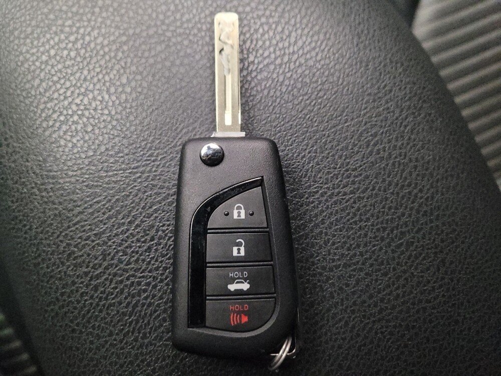 2021 Toyota Camry in El Cajon, CA 92020 - 18133219 32