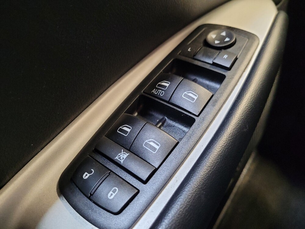 2020 Dodge Journey in Downey, CA 90241 - 18133221 27