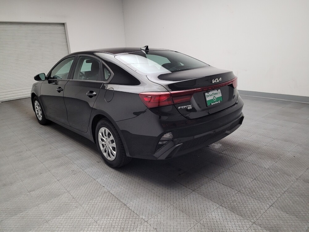 2024 Kia Forte in Montclair, CA 91763 - 18133222 5
