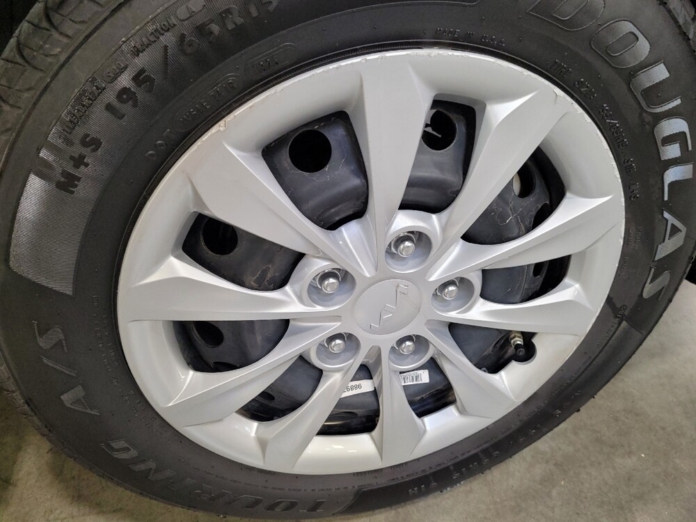 2024 Kia Forte in Montclair, CA 91763 - 18133222 31