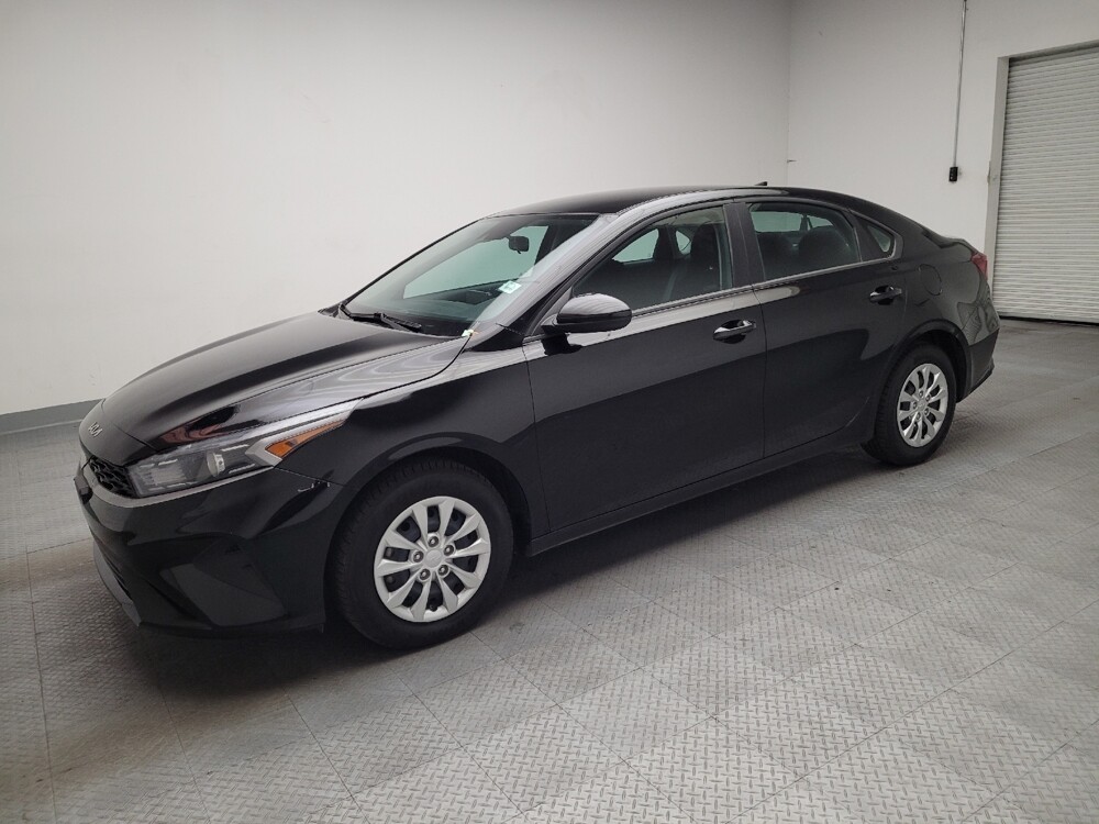 2024 Kia Forte in Montclair, CA 91763 - 18133222 2