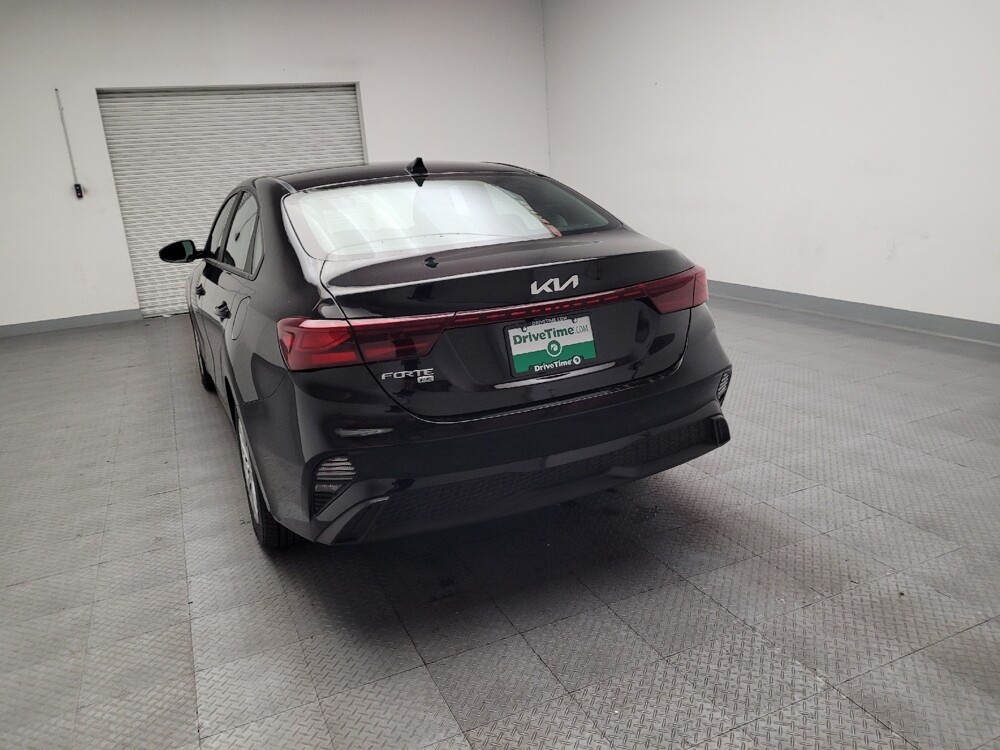 2024 Kia Forte in Montclair, CA 91763 - 18133222 6