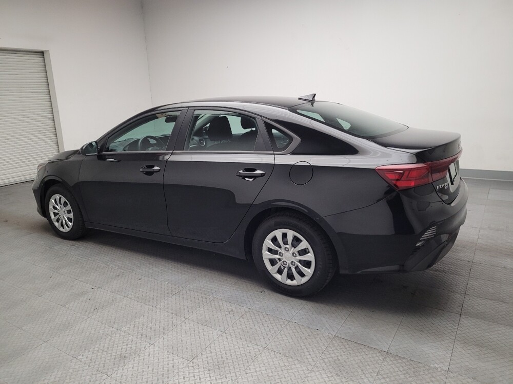 2024 Kia Forte in Montclair, CA 91763 - 18133222 3