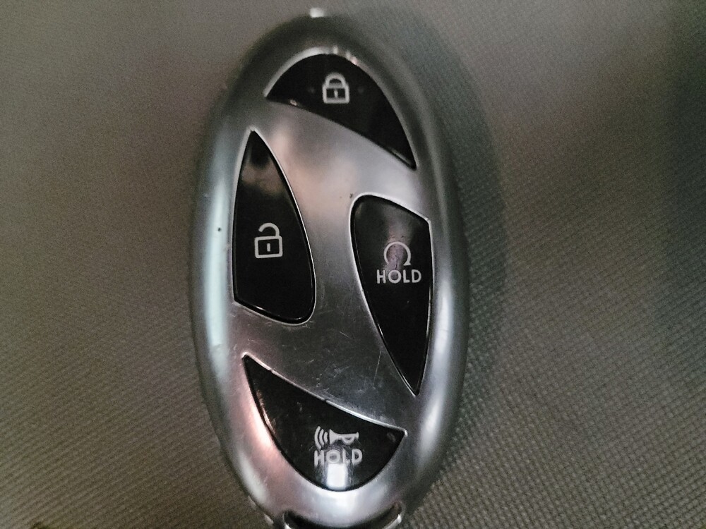 2024 Hyundai Elantra in Downey, CA 90241 - 18133223 32