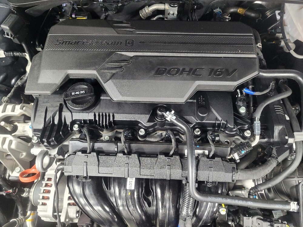 2024 Hyundai Elantra in Union City, GA 30291 - 18133232 30