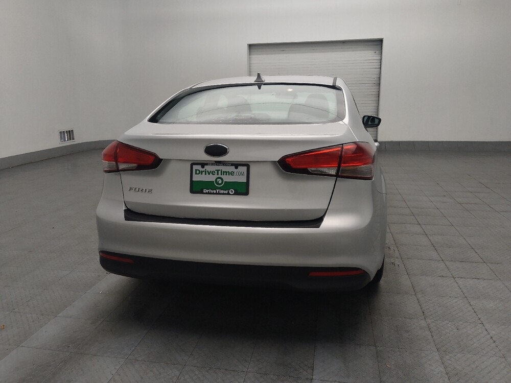 2017 Kia Forte in Conyers, GA 30094 - 18133245 7