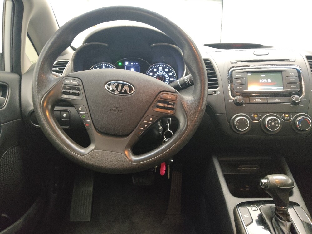 2017 Kia Forte in Conyers, GA 30094 - 18133245 22