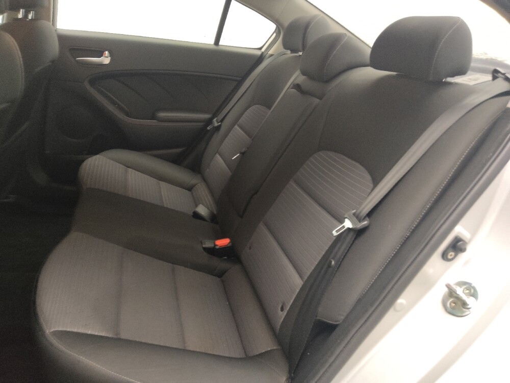 2017 Kia Forte in Conyers, GA 30094 - 18133245 18