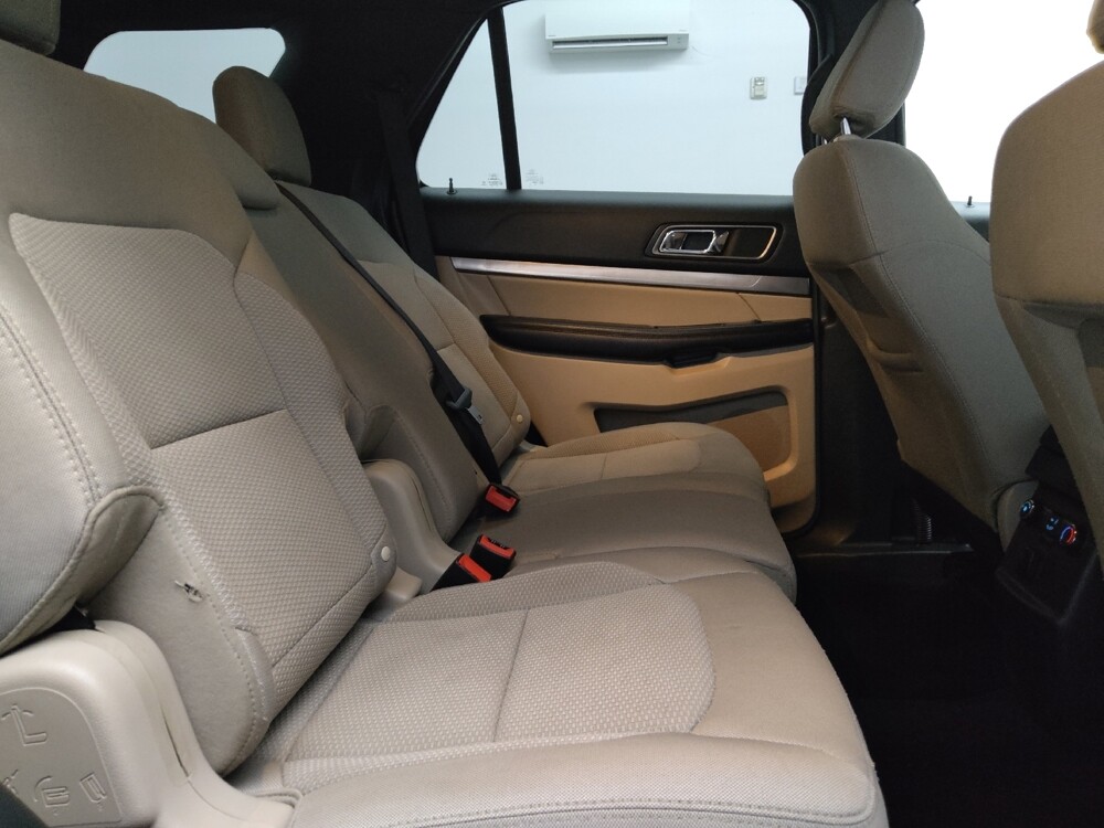 2018 Ford Explorer in Lubbock, TX 79424 - 18133252 19