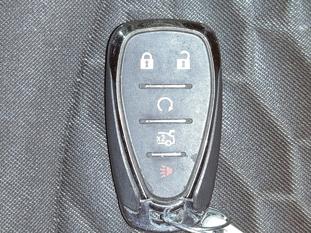 2018 Chevrolet Equinox in Plano, TX 75074 - 18133256 32