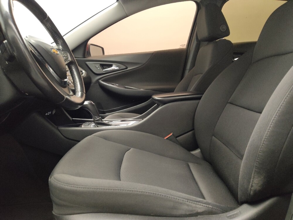 2020 Chevrolet Malibu in Plano, TX 75074 - 18133261 17